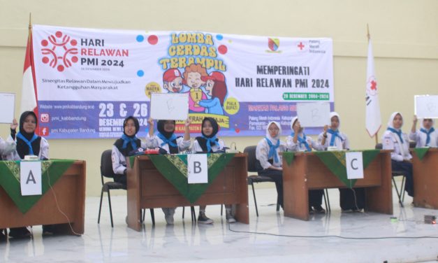 Tujuh Tantangan, Satu Juara! Lomba Cerdas Tangkas Meriahkan Hari Relawan PMI 2024