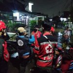 Aksi Cepat Tanggap PMI Kabupaten Bandung Hadapi Banjir di Bandung