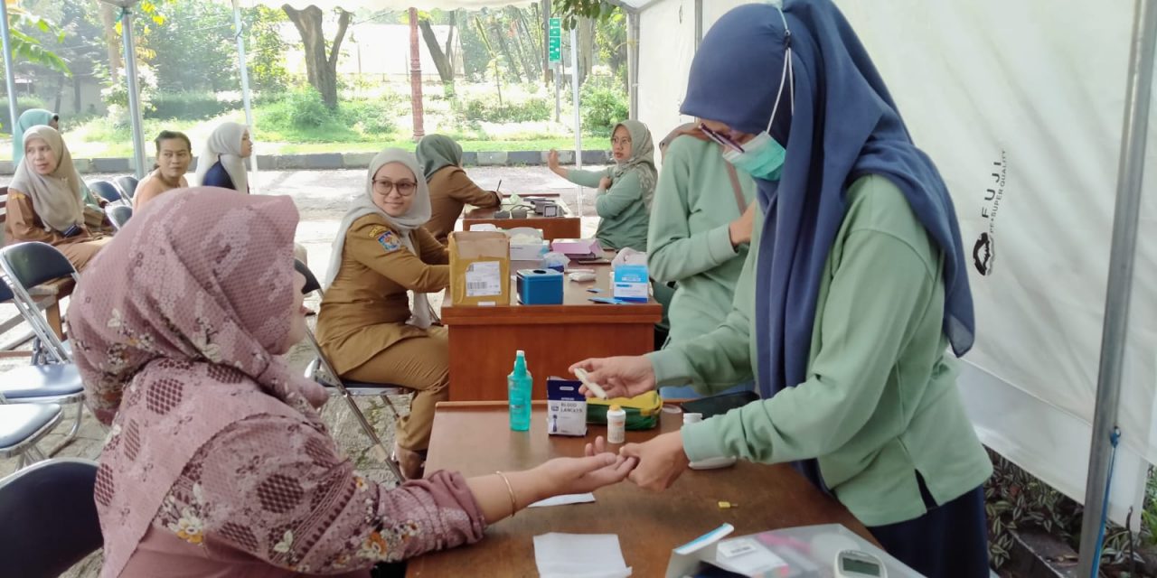 Koperasi RRKR Pemkab Bandung Gandeng PMI dan Klinik Aksara Rayakan Hari Koperasi Nasional ke-78 dengan Bakti Sosial Kesehatan