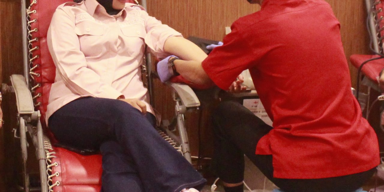 Wujud Kepedulian Sosial, DPRD Gelar Aksi Donor Darah di Sela Sosialisasi Kode Etik dan BK Award 2025