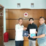 Peringati Hari Relawan, PMI Kabupaten Bandung Salurkan Santunan untuk 30 Anak Yatim di Pangalengan